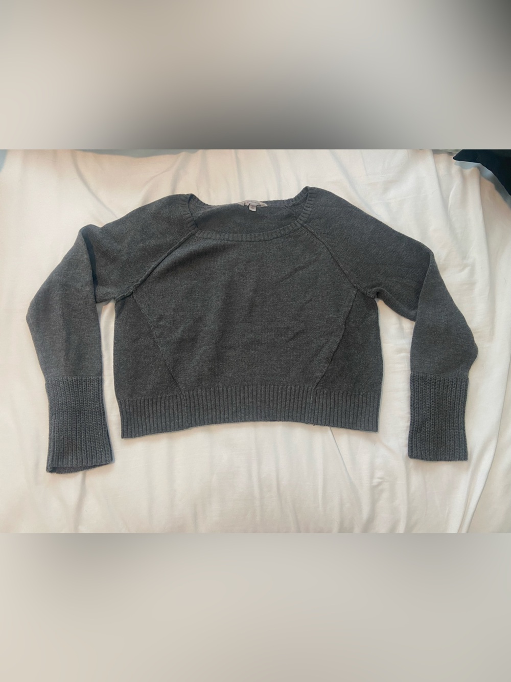 Athleta Women's Crewneck Long-Sleeve Gray Cropped Sweater